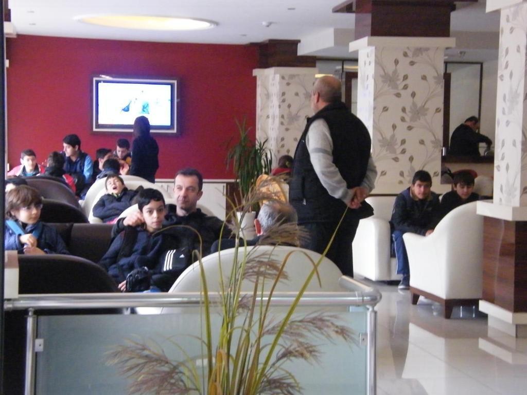Egemen Hotel Mersin  Luaran gambar