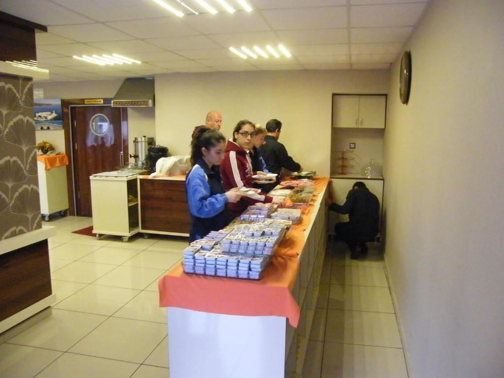 Egemen Hotel Mersin  Luaran gambar